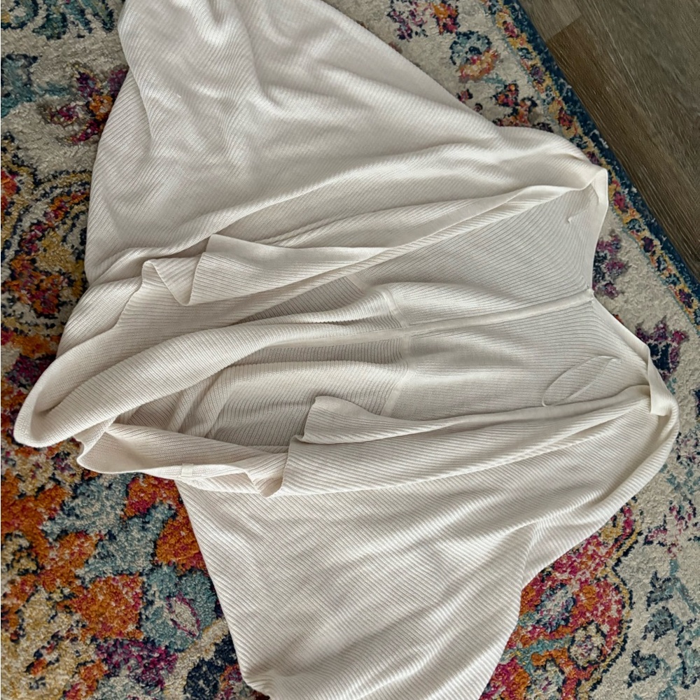 Lululemon Athletica Cream Sweater
